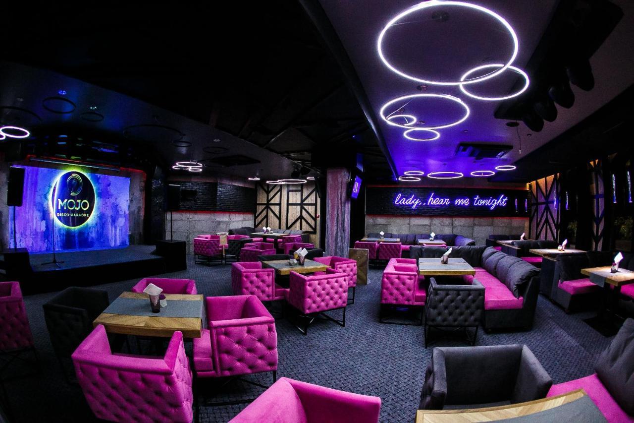 Mojo Boutique Hotel Lutsʼk Esterno foto